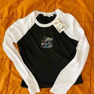 NWT Black and White Embroidered Mushroom Top 90s Style